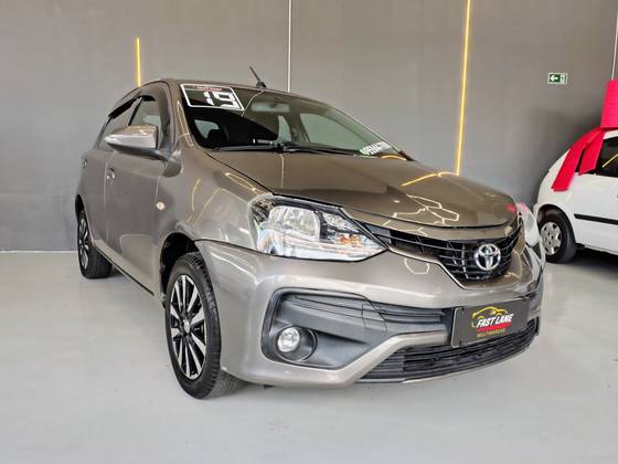 TOYOTA ETIOS 1.3 X 16V FLEX 4P AUTOMÁTICO TOYOTA ETIOS 1.3 X 16V FLEX 4P AUTOMÁTICO